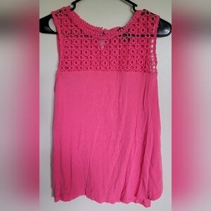 H&M Women's Barbie Pink Crochet Sleeveless Keyhole Back Tank Size Medium